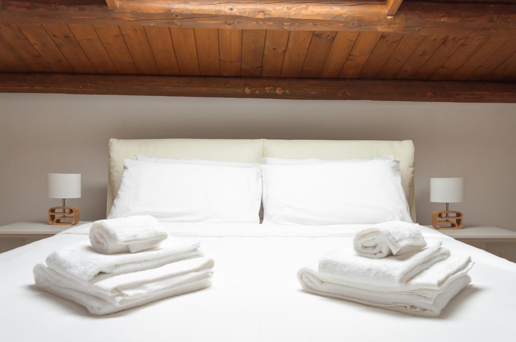 פלרמו Vittorio Emanuele Suite Apartment מראה חיצוני תמונה
